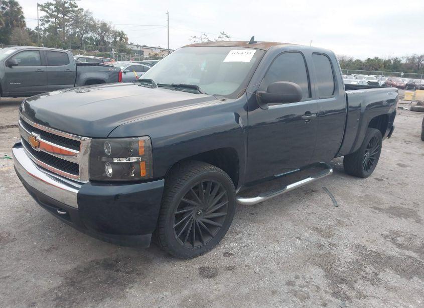 Photo 2 of 2008 Chevrolet Silverado 1500 WORK TRUCK (VIN 1GCEC19C38Z224760)