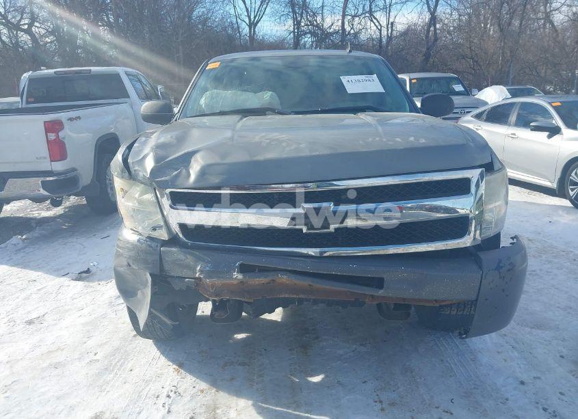 Photo 6 of 2009 Chevrolet Silverado 1500 LS (VIN 1GCEC19C39Z197223)