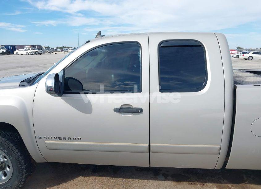 Photo 14 of 2008 Chevrolet Silverado 1500 LS (VIN 1GCEC19C58Z332264)