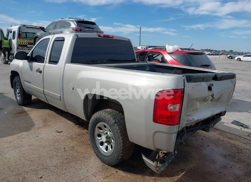 Photo 3 of 2008 Chevrolet Silverado 1500 LS (VIN 1GCEC19C58Z332264)