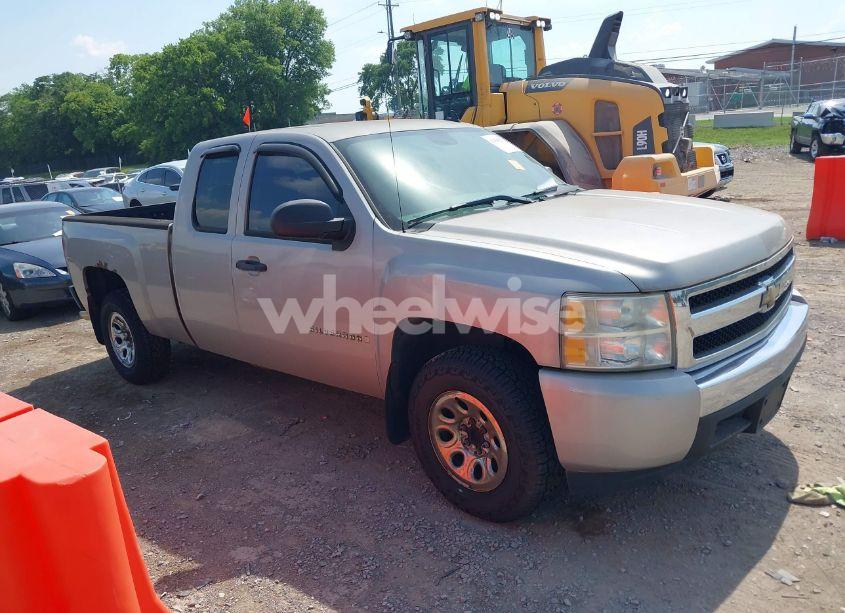 Photo 13 of 2007 Chevrolet Silverado 1500 WORK TRUCK (VIN 1GCEC19C67Z601998)