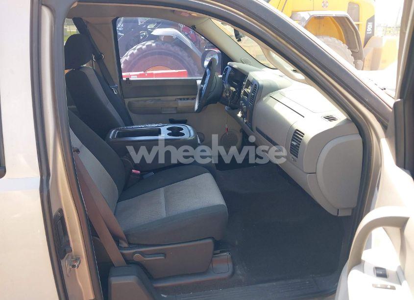 Photo 5 of 2007 Chevrolet Silverado 1500 WORK TRUCK (VIN 1GCEC19C67Z601998)