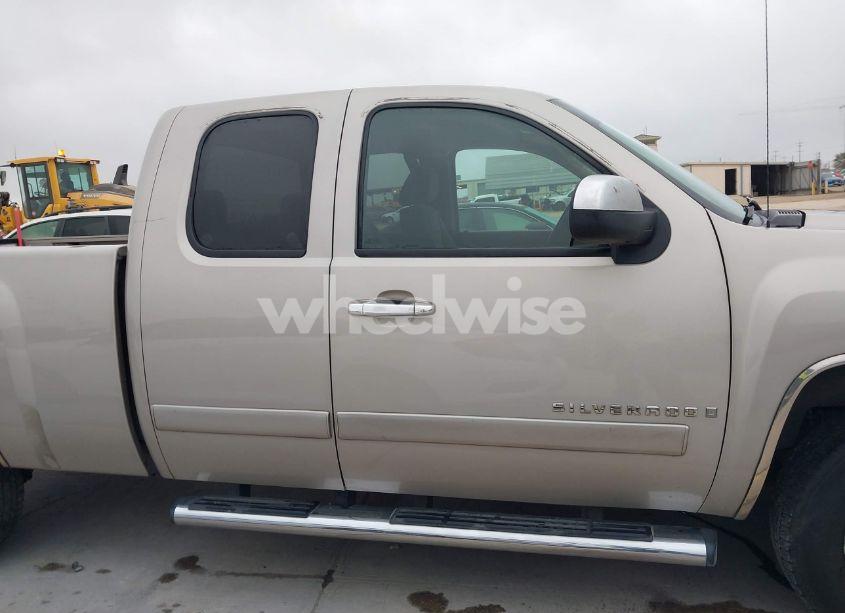 Photo 14 of 2008 Chevrolet Silverado 1500 LT1 (VIN 1GCEC19C68Z287545)