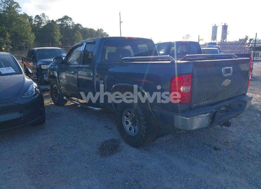 Photo 3 of 2008 Chevrolet Silverado C1500 (VIN 1GCEC19C98Z250943)