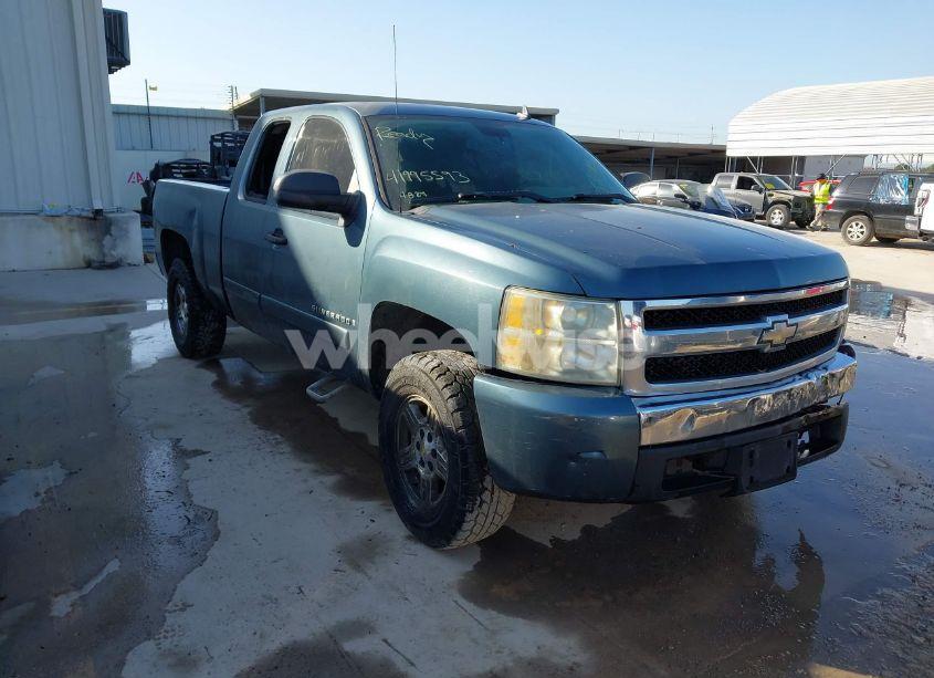 2008 Chevrolet Silverado 1500 LS (VIN 1GCEC19C98Z329187) main photo