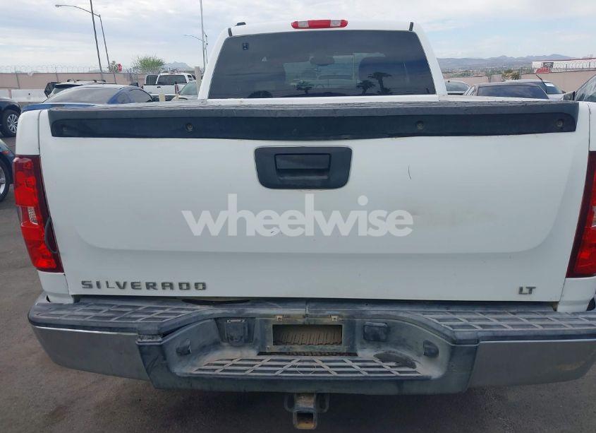 Photo 18 of 2007 Chevrolet Silverado 1500 LT1 (VIN 1GCEC19CX7Z566138)