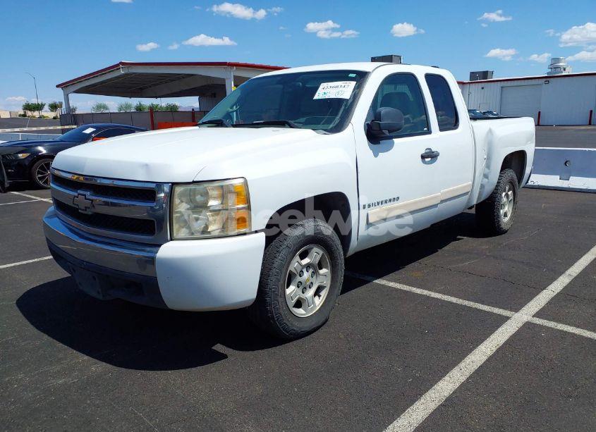 Photo 6 of 2007 Chevrolet Silverado 1500 LT1 (VIN 1GCEC19CX7Z566138)