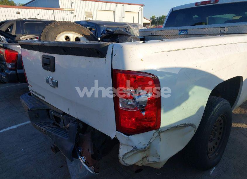 Photo 17 of 2007 Chevrolet Silverado 1500 WORK TRUCK (VIN 1GCEC19J07E552769)