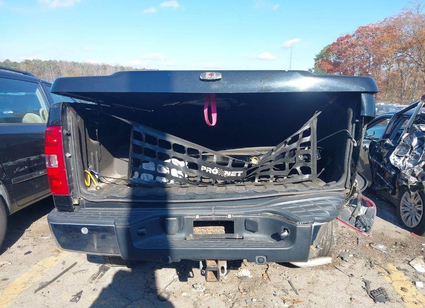 Photo 16 of 2007 Chevrolet Silverado 1500 LTZ (VIN 1GCEC19J07E571581)