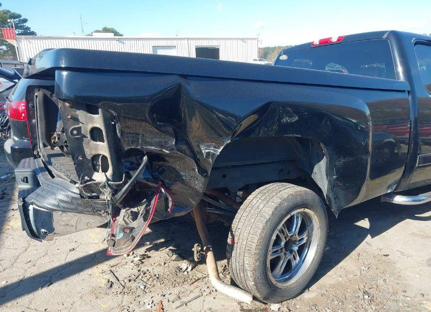 Photo 6 of 2007 Chevrolet Silverado 1500 LTZ (VIN 1GCEC19J07E571581)