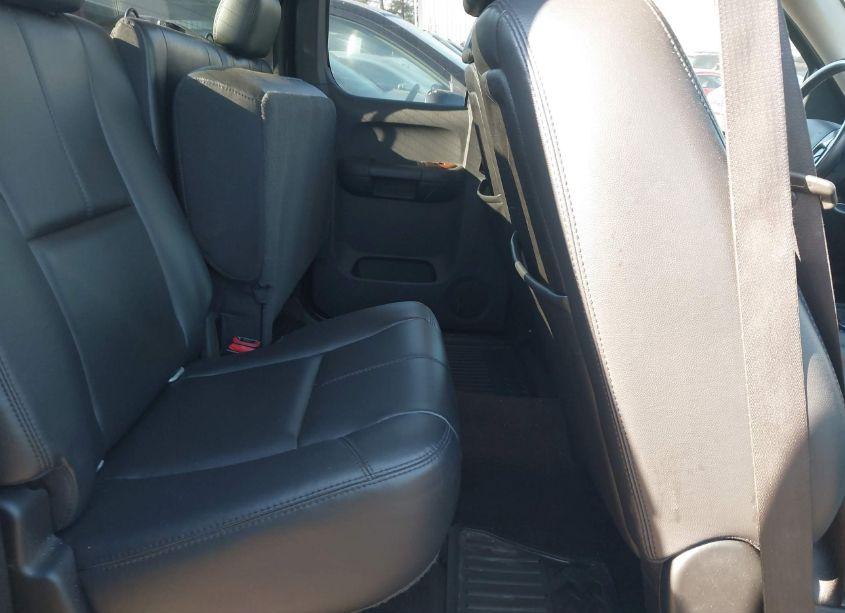 Photo 8 of 2007 Chevrolet Silverado 1500 LTZ (VIN 1GCEC19J07E571581)