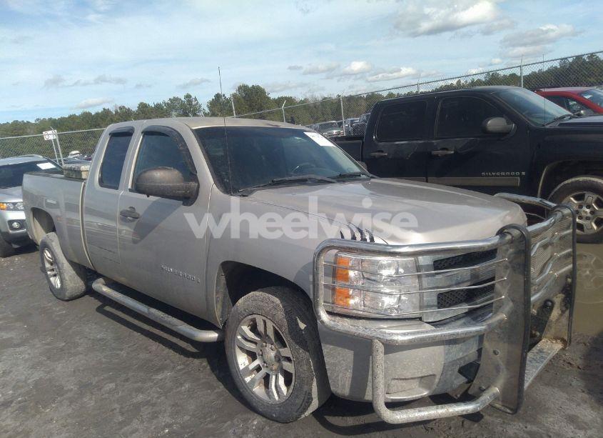 2008 Chevrolet Silverado 1500 LT1 (VIN 1GCEC19J08Z248755) main photo
