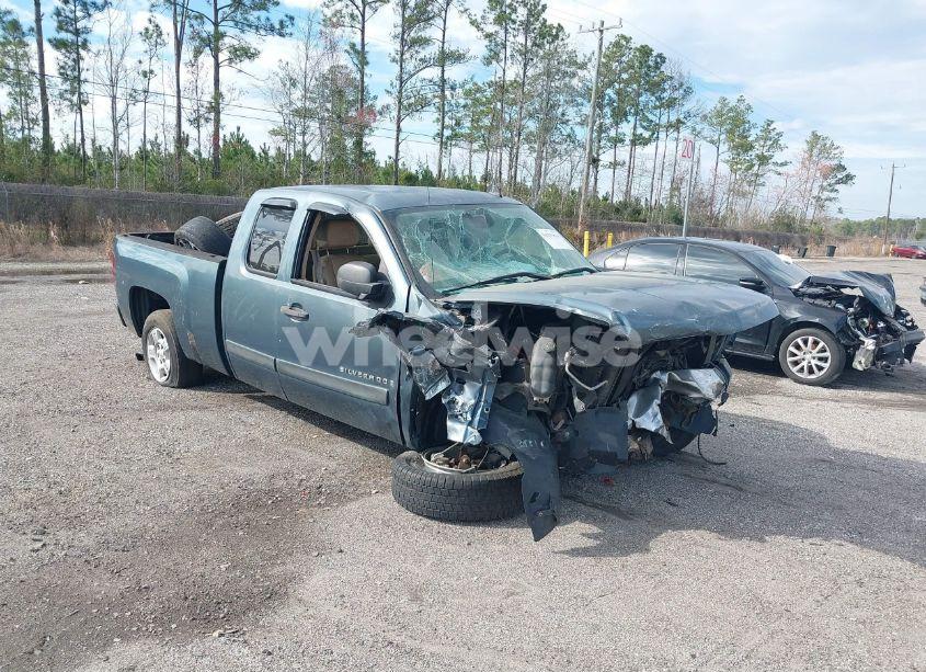2008 Chevrolet Silverado 1500 LT1 (VIN 1GCEC19J28Z230709) main photo