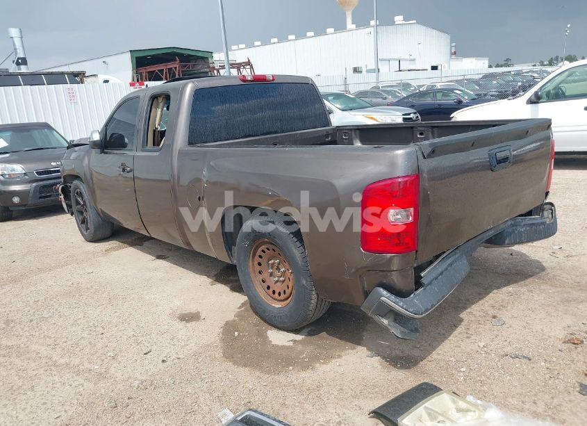 Photo 3 of 2007 Chevrolet Silverado 1500 LT1 (VIN 1GCEC19J67Z508686)