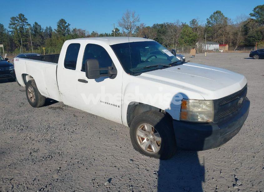 2007 Chevrolet Silverado 1500 WORK TRUCK (VIN 1GCEC19J97E567870) main photo