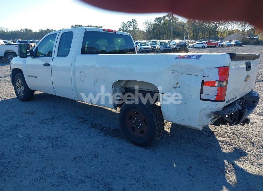 Photo 3 of 2007 Chevrolet Silverado 1500 WORK TRUCK (VIN 1GCEC19J97E567870)