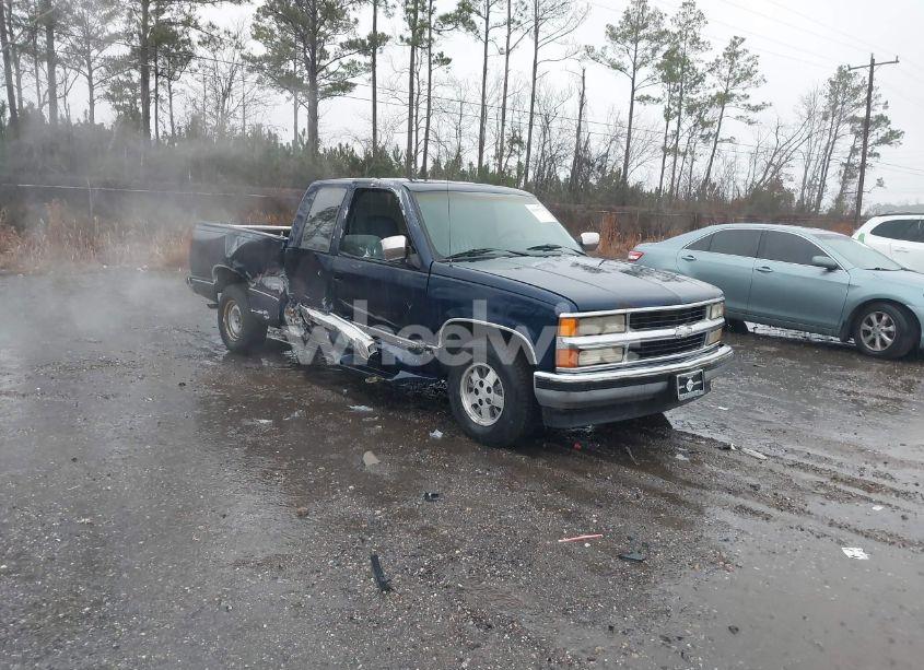 1994 Chevrolet Gmt-400 C1500 (VIN 1GCEC19K4RE121217) main photo