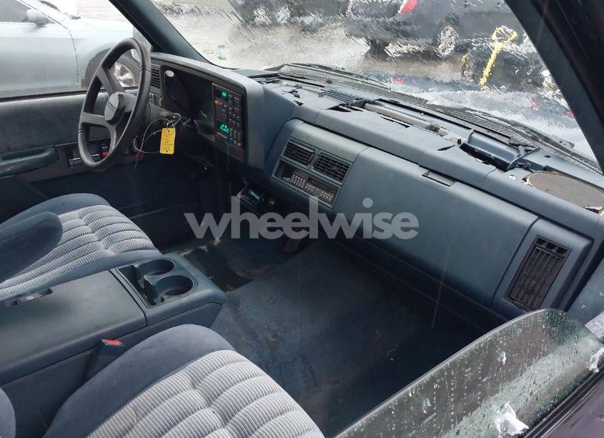 Photo 5 of 1994 Chevrolet Gmt-400 C1500 (VIN 1GCEC19K4RE121217)