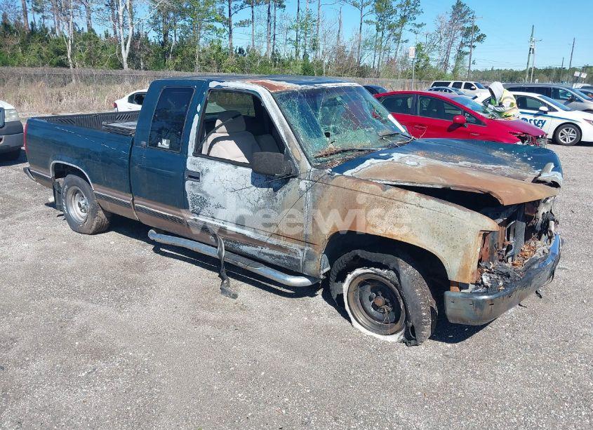 1998 Chevrolet C1500 FLEETSIDE (VIN 1GCEC19M0WE209159) main photo