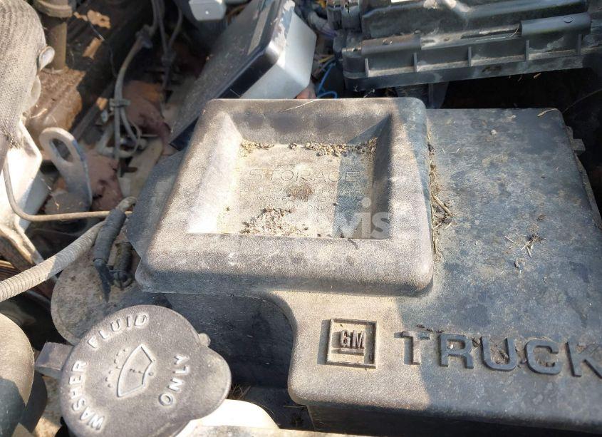 Photo 13 of 1996 Chevrolet Gmt-400 C1500 (VIN 1GCEC19M1TE140168)