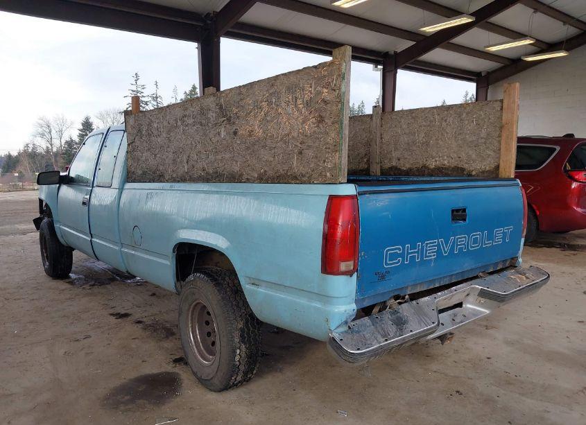 Photo 3 of 1996 Chevrolet Gmt-400 C1500 (VIN 1GCEC19M1TE158511)