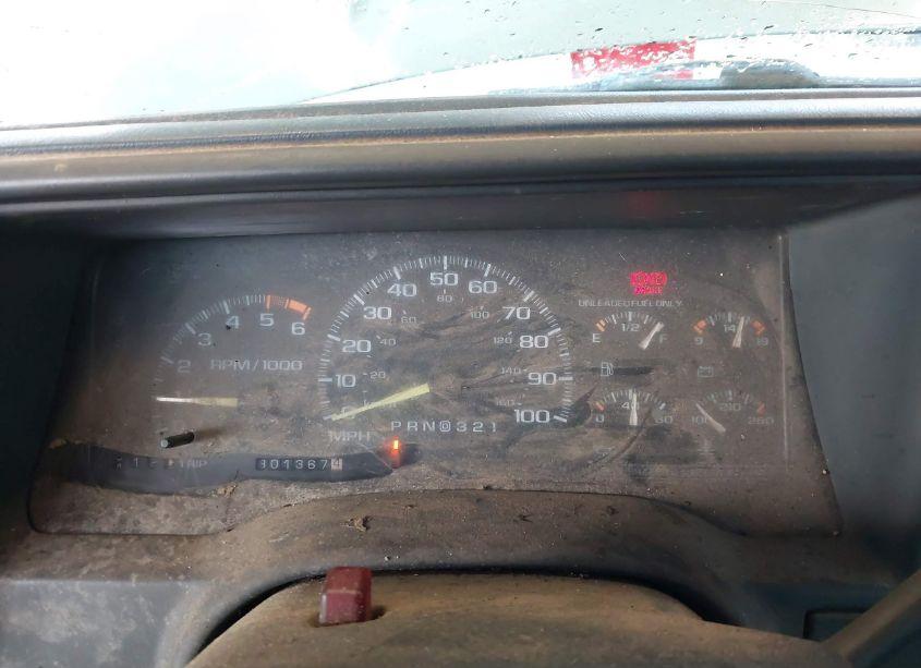 Photo 7 of 1996 Chevrolet Gmt-400 C1500 (VIN 1GCEC19M1TE158511)