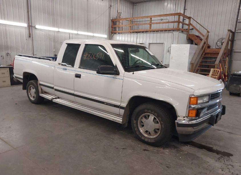 1996 Chevrolet Gmt-400 C1500 (VIN 1GCEC19M5TE118450) main photo