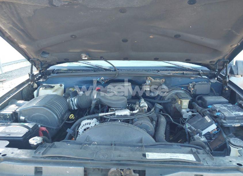 Photo 10 of 1998 Chevrolet C1500 FLEETSIDE (VIN 1GCEC19M8WR156249)