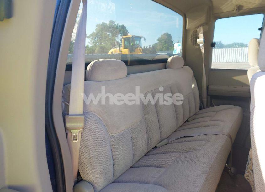 Photo 8 of 1998 Chevrolet C1500 FLEETSIDE (VIN 1GCEC19M8WR156249)