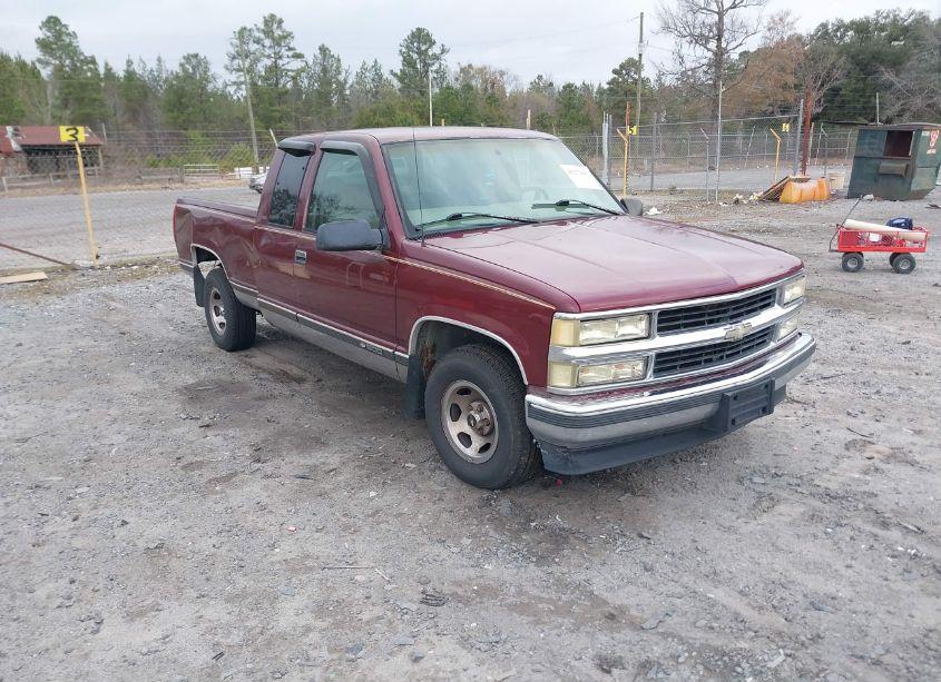1997 Chevrolet C1500 FLEETSIDE (VIN 1GCEC19MXVE239610) main photo