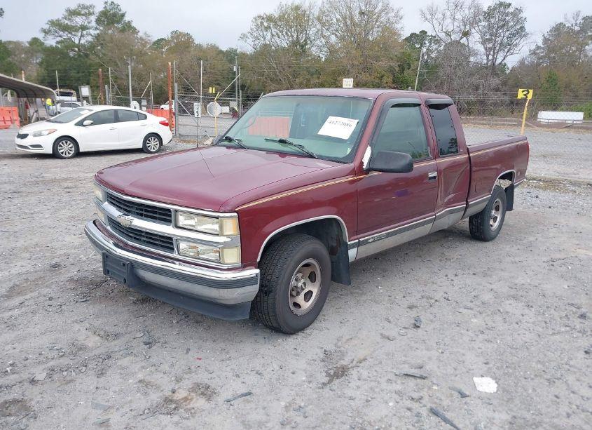 Photo 2 of 1997 Chevrolet C1500 FLEETSIDE (VIN 1GCEC19MXVE239610)