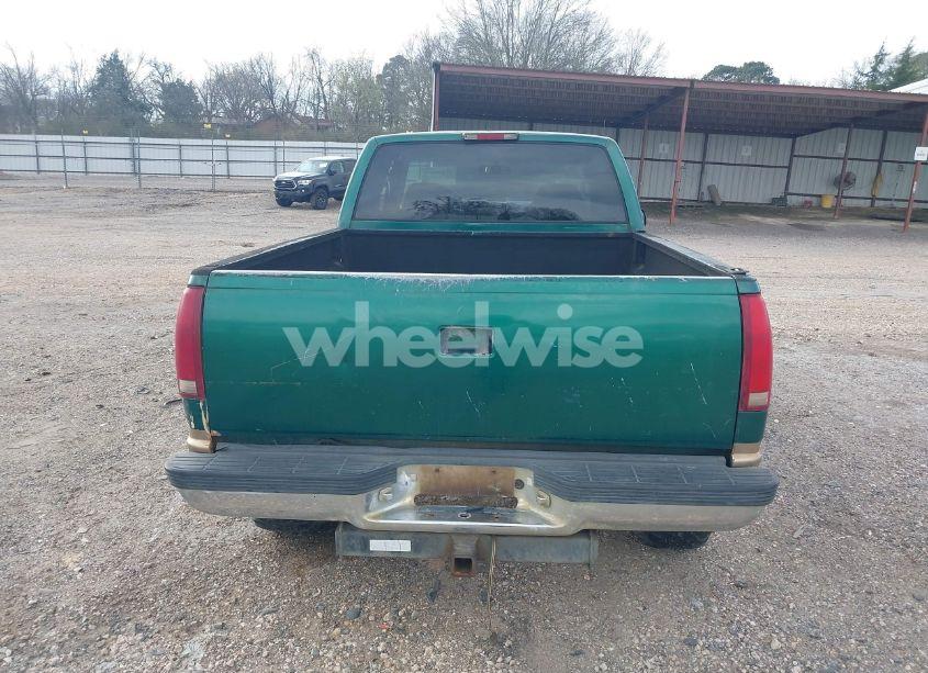 Photo 8 of 1999 Chevrolet C1500 LS (VIN 1GCEC19R0XR110573)