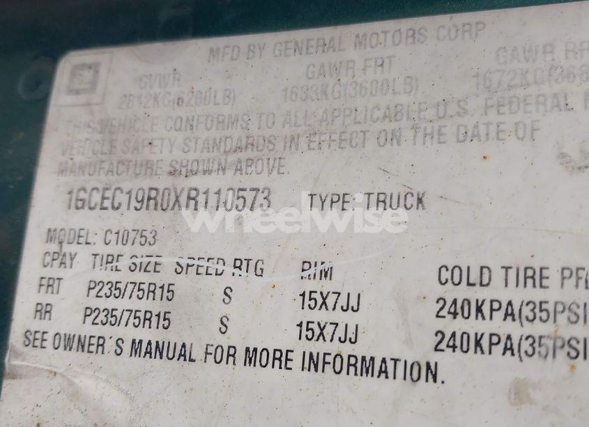 Photo 9 of 1999 Chevrolet C1500 LS (VIN 1GCEC19R0XR110573)