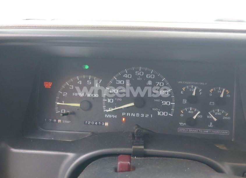 Photo 15 of 1997 Chevrolet C1500 FLEETSIDE (VIN 1GCEC19R2VE226183)