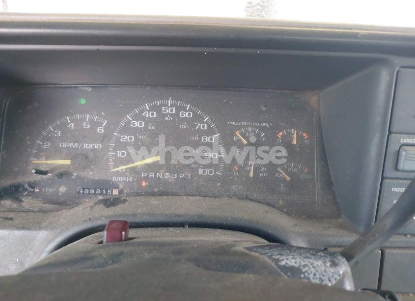 Photo 7 of 1997 Chevrolet C1500 FLEETSIDE (VIN 1GCEC19R5VE115630)