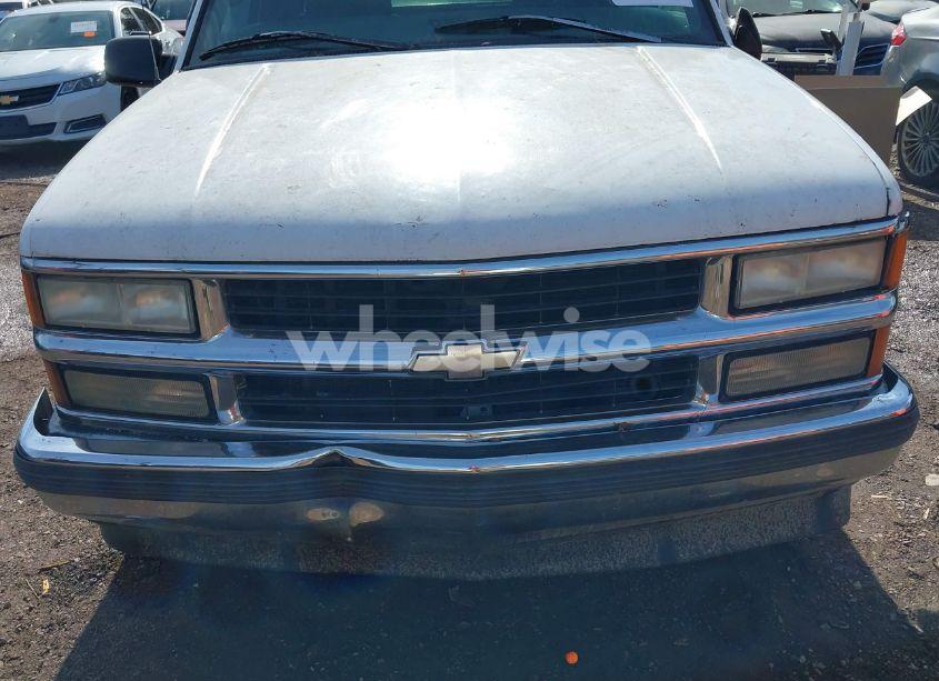 Photo 10 of 1997 Chevrolet C1500 FLEETSIDE (VIN 1GCEC19R8VE219044)