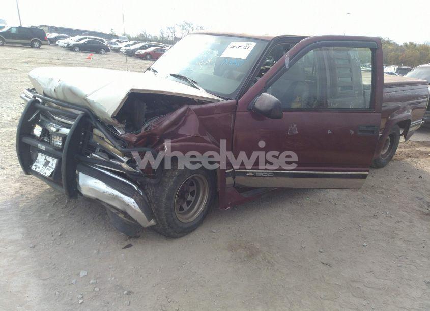 Photo 2 of 1997 Chevrolet C1500 FLEETSIDE (VIN 1GCEC19RXVE236833)