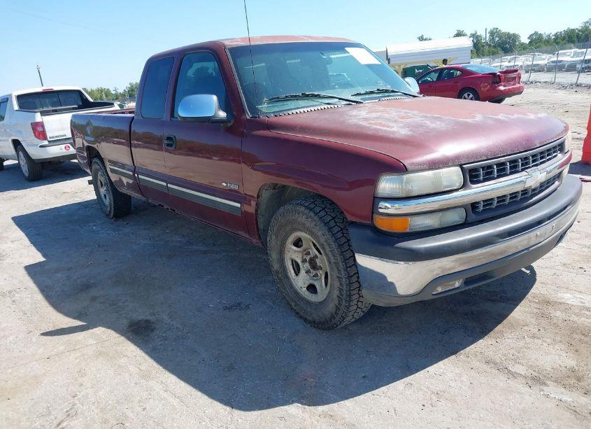 2002 Chevrolet Silverado 1500 LS (VIN 1GCEC19T02E139115) main photo