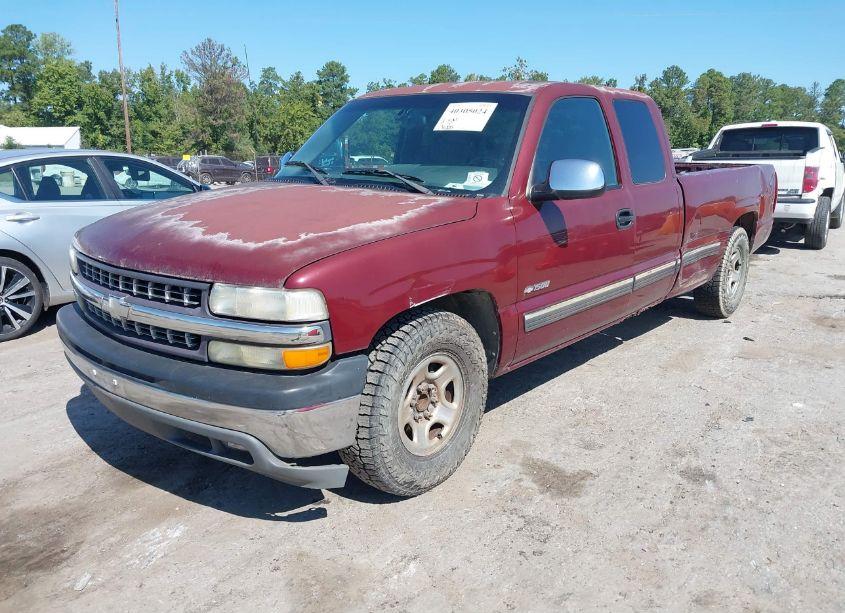 Photo 2 of 2002 Chevrolet Silverado 1500 LS (VIN 1GCEC19T02E139115)