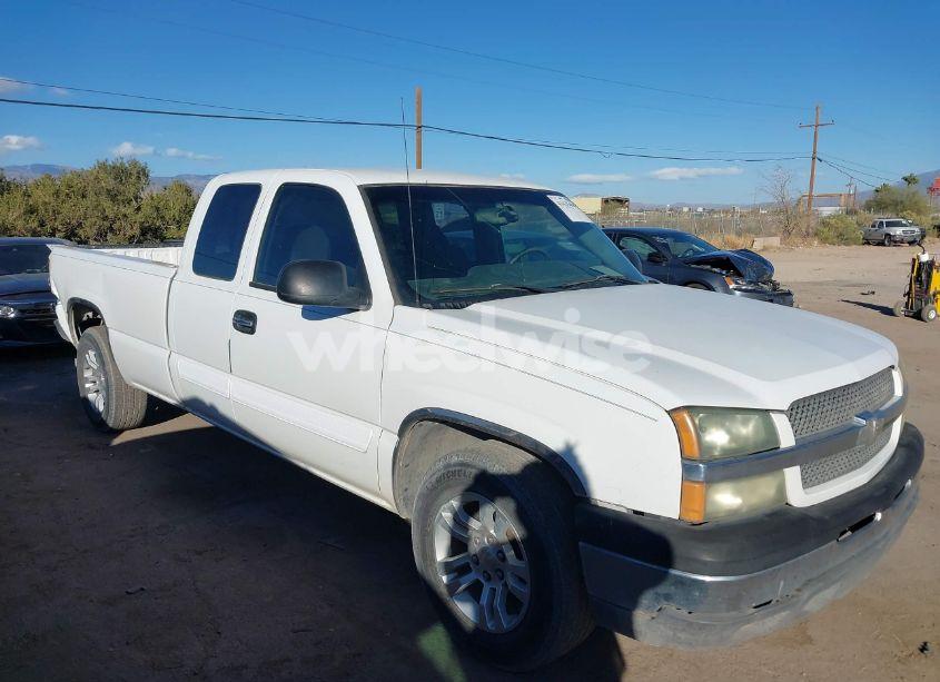 2004 Chevrolet Silverado 1500 LS (VIN 1GCEC19T04E144043) main photo