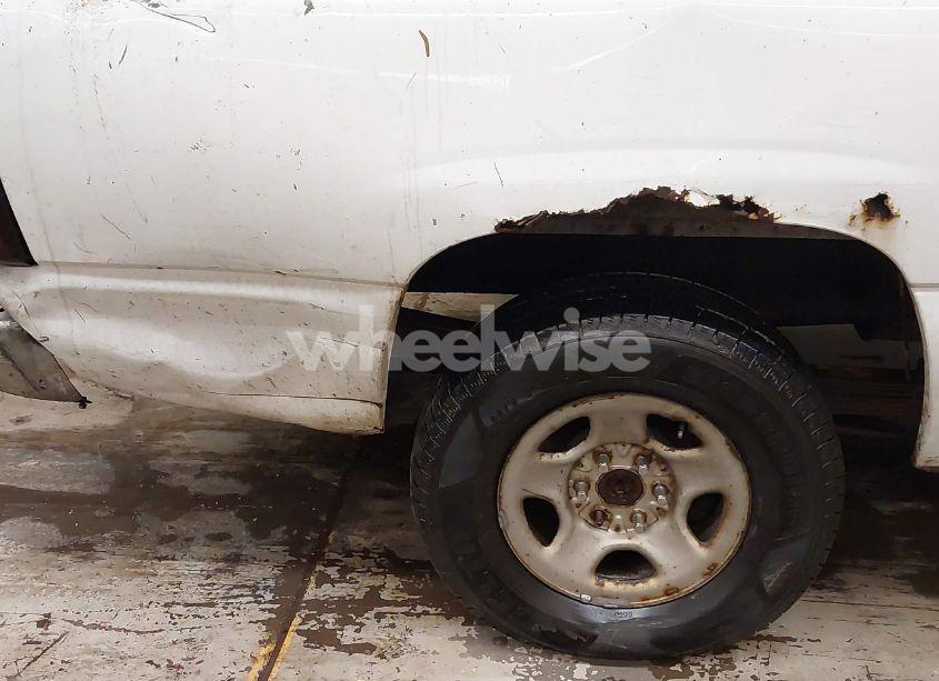 Photo 13 of 2004 Chevrolet Silverado 1500 WORK TRUCK (VIN 1GCEC19T04E382717)