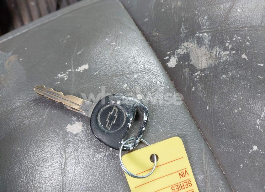 Photo 11 of 2004 Chevrolet Silverado 1500 LS (VIN 1GCEC19T04E388209)