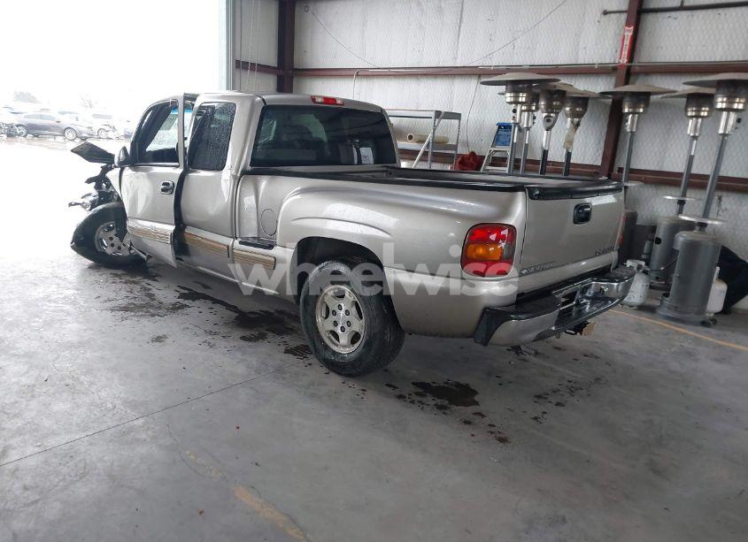 Photo 3 of 2000 Chevrolet Silverado 1500 LS (VIN 1GCEC19T0YZ115012)