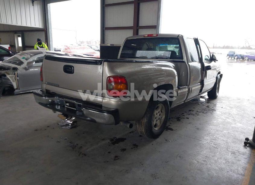 Photo 4 of 2000 Chevrolet Silverado 1500 LS (VIN 1GCEC19T0YZ115012)