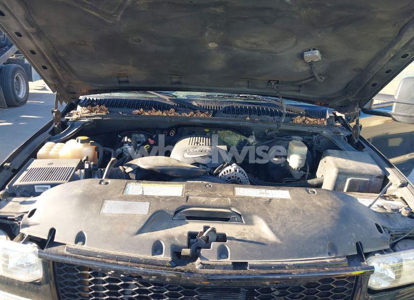 Photo 10 of 2001 Chevrolet Silverado 1500 LS (VIN 1GCEC19T11E299132)