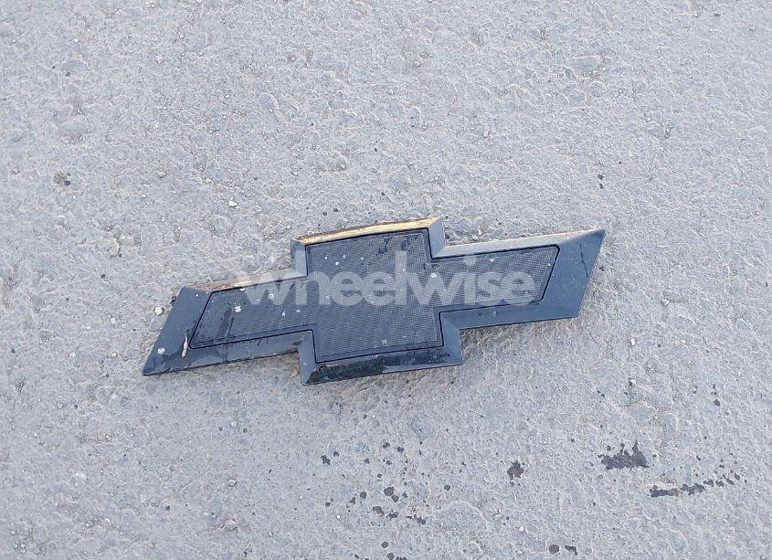 Photo 12 of 2001 Chevrolet Silverado 1500 LS (VIN 1GCEC19T11E299132)