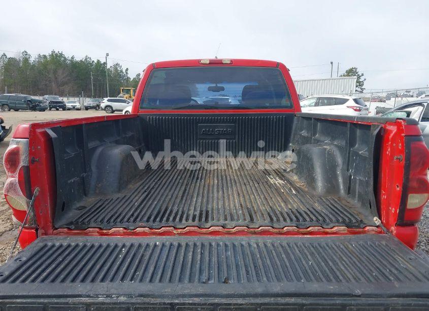 Photo 16 of 2005 Chevrolet Silverado 1500 LS (VIN 1GCEC19T15Z339921)