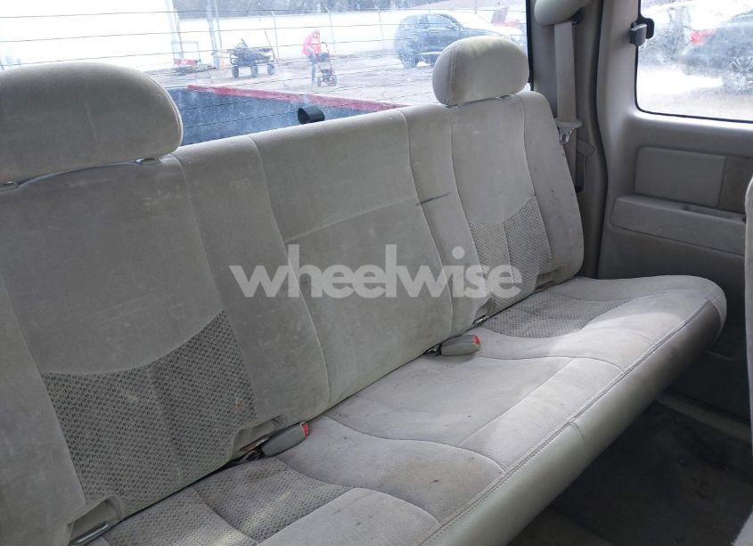 Photo 8 of 2005 Chevrolet Silverado 1500 LS (VIN 1GCEC19T15Z339921)