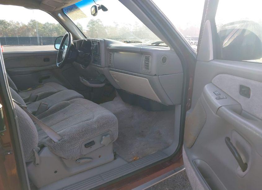 Photo 5 of 1999 Chevrolet Silverado 1500 LS (VIN 1GCEC19T1XZ151483)