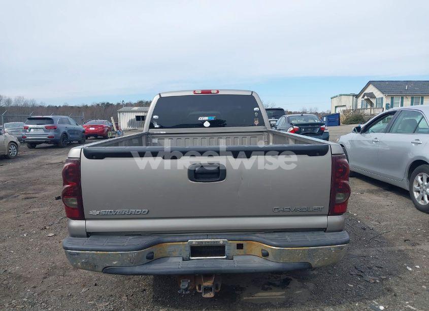 Photo 16 of 2003 Chevrolet Silverado 1500 LS (VIN 1GCEC19T23E285212)